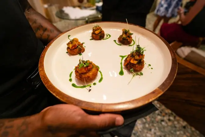 Veronica Beard charity event canapés by Silver Spoon Events — photo 5